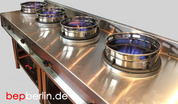 Gas-Wokherd  1500 x  600 x 800 mm, 3 Flammen, 34,5-39 kW, Erdgas